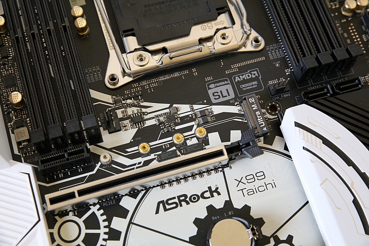 換換病發作,ASRock X99 Taichi + Intel Core i7-5930K