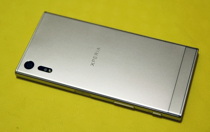 時尚新機SONY XZ入手 簡單分享