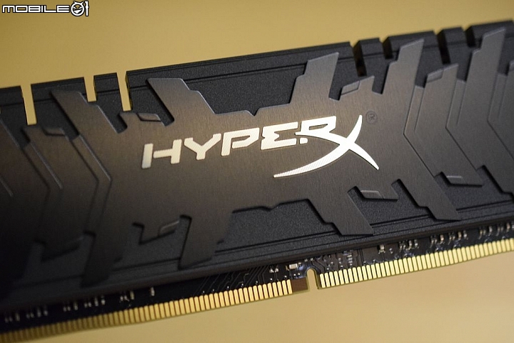 金士頓 DDR4-3333 新款散熱片 HyperX Predator 開箱分享