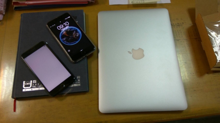 2016 MacBook Air 小遲到開箱...