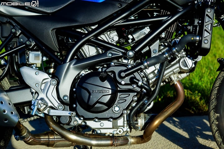回歸騎車輕鬆樂趣 2016 SUZUKI SV650 ABS