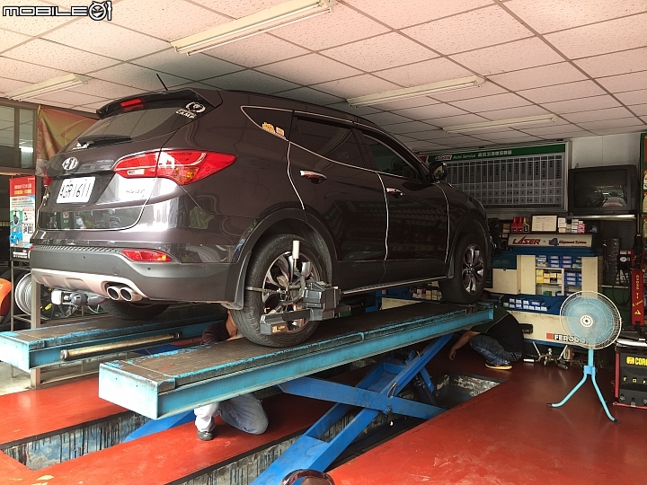 好久沒發文......來發篇(增高車身底盤)的文章!