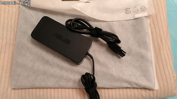 速開箱 ASUS 偽 STRIX的 FX502 遊戲機