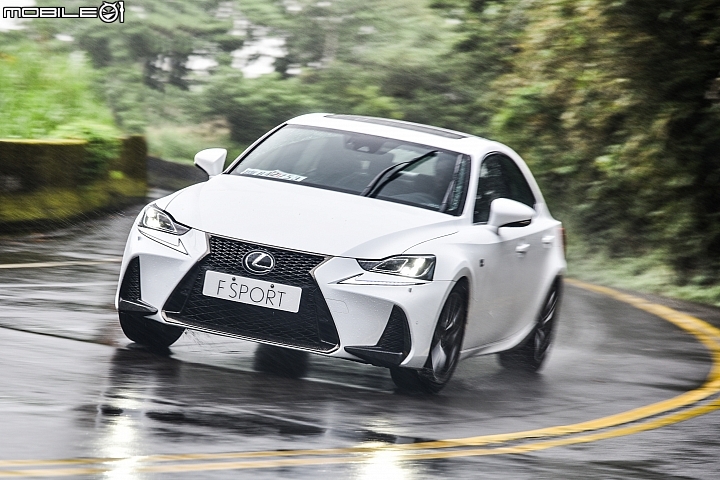 細部有感進化 Lexus 2017年式小改款IS200t F Sport Navi試駕報導