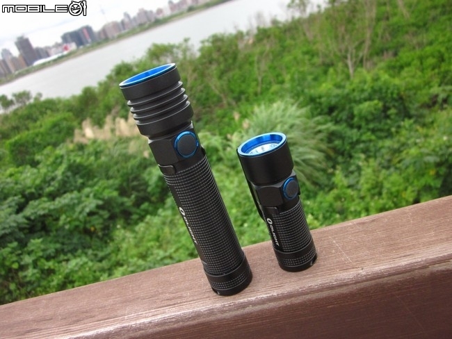 OLIGHT S10R III (16340) & S30R III (18650) 好用方便隨充EDC