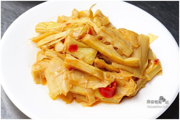 在地人C/P值爆表的早午餐20年老店【餓勢力精緻麵食】