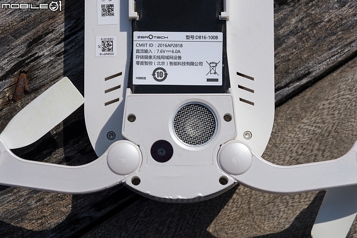零度智控 ZeroTech Dobby 掌上空拍機試玩!