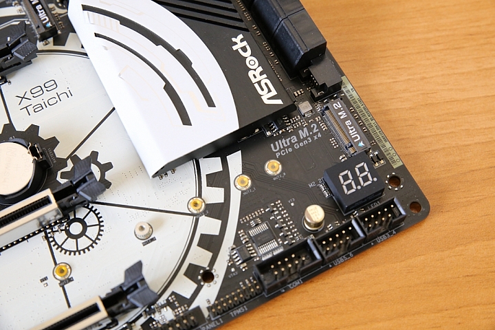 換換病發作,ASRock X99 Taichi + Intel Core i7-5930K