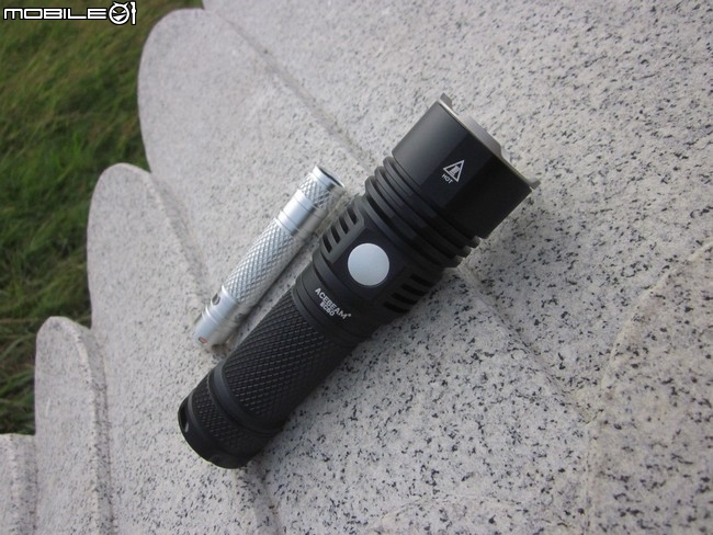 ACEBEAM M10 (AA) & EC60 (26650) 王牌特工