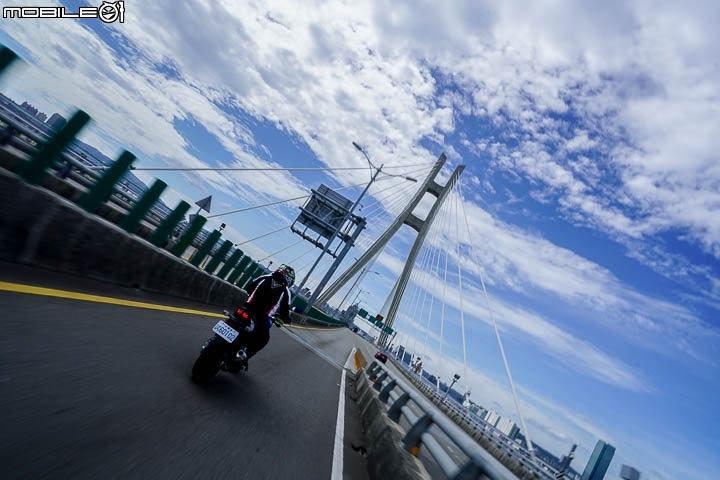 回歸騎車輕鬆樂趣 2016 SUZUKI SV650 ABS