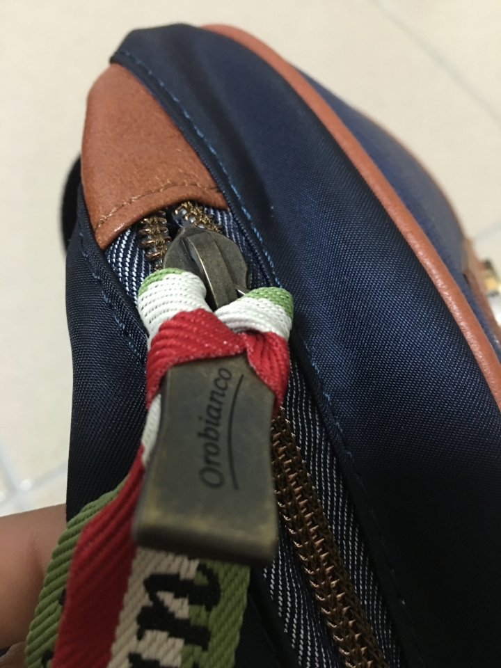 開箱:Orobianco單肩包 (圖多)(男)耐用又不撞包很推薦