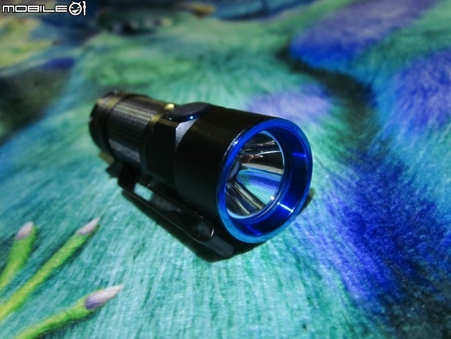 OLIGHT S10R III (16340) & S30R III (18650) 好用方便隨充EDC