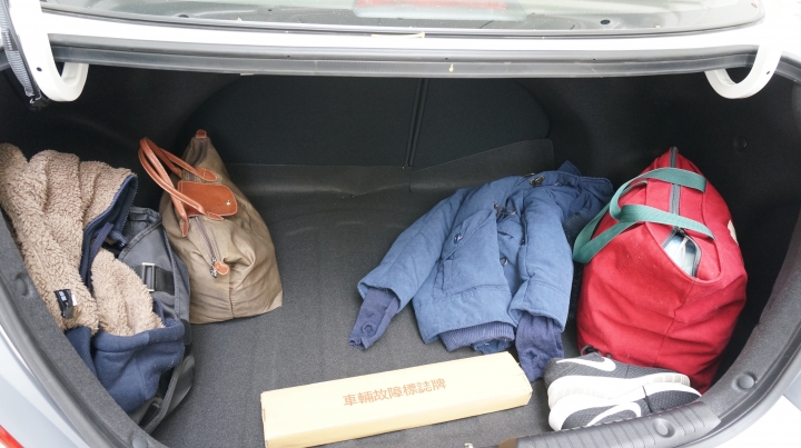 秋高氣爽,浸浴暖湯,人生第一個百岳。