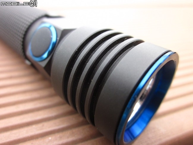 OLIGHT S10R III (16340) & S30R III (18650) 好用方便隨充EDC