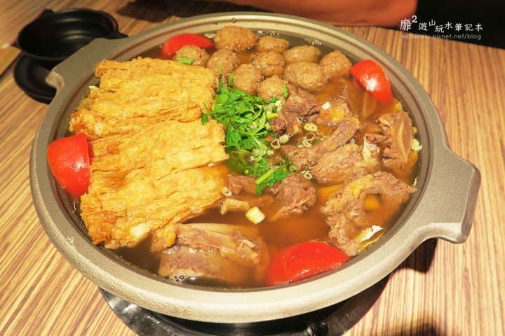 台北松江南京火鍋~狀元紅 牛肉火鍋專家 林森店