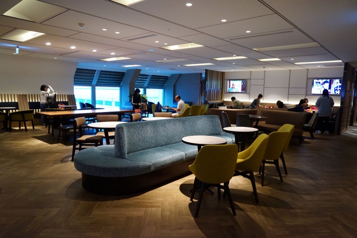 台北桃園國際機場 Plaza Premium Lounge 環亞貴賓室體驗 (第二航廈)
