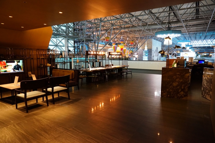 台北桃園國際機場 Plaza Premium Lounge 環亞貴賓室體驗 (第二航廈)
