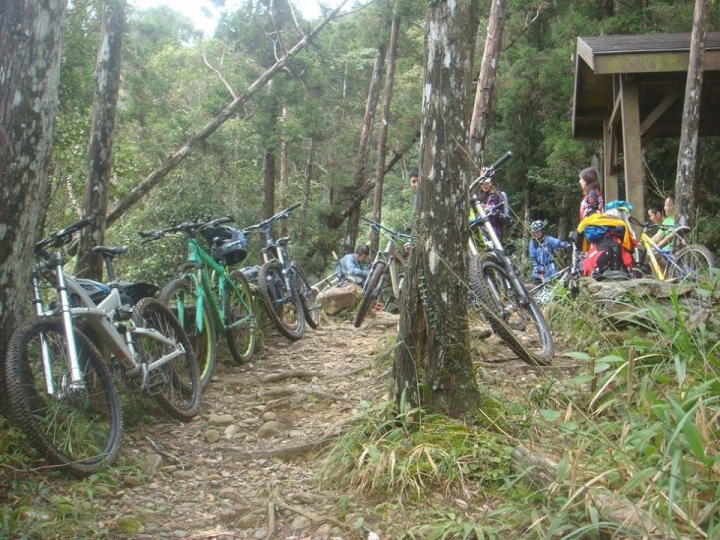流浪到浸水營古道,這次改騎越野車 ((圖多!