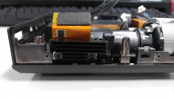DIY 更換 ASUS P2M 投影機 DMD 元件
