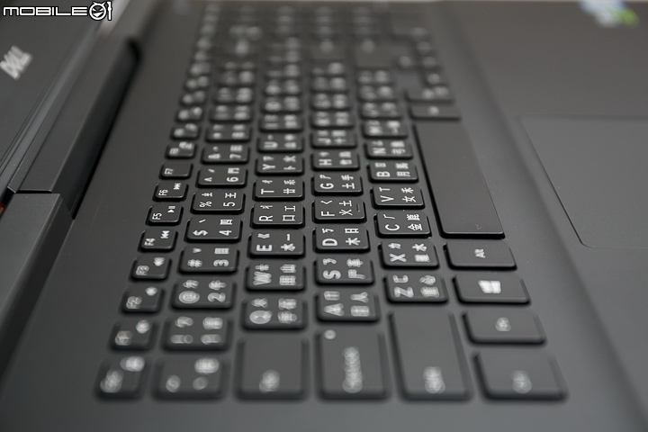 Dell Inspiron 15 Gaming 鮮紅的遊戲體驗