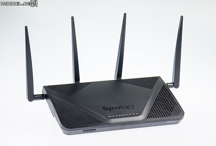 雙WAN傳輸 同步備份 Synology Router RT2600ac 無線路由器試用