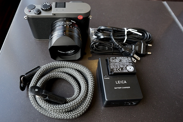 【滿滿的。大開箱】Leica Q x Titanium Grey(2016/12/13更新內容)