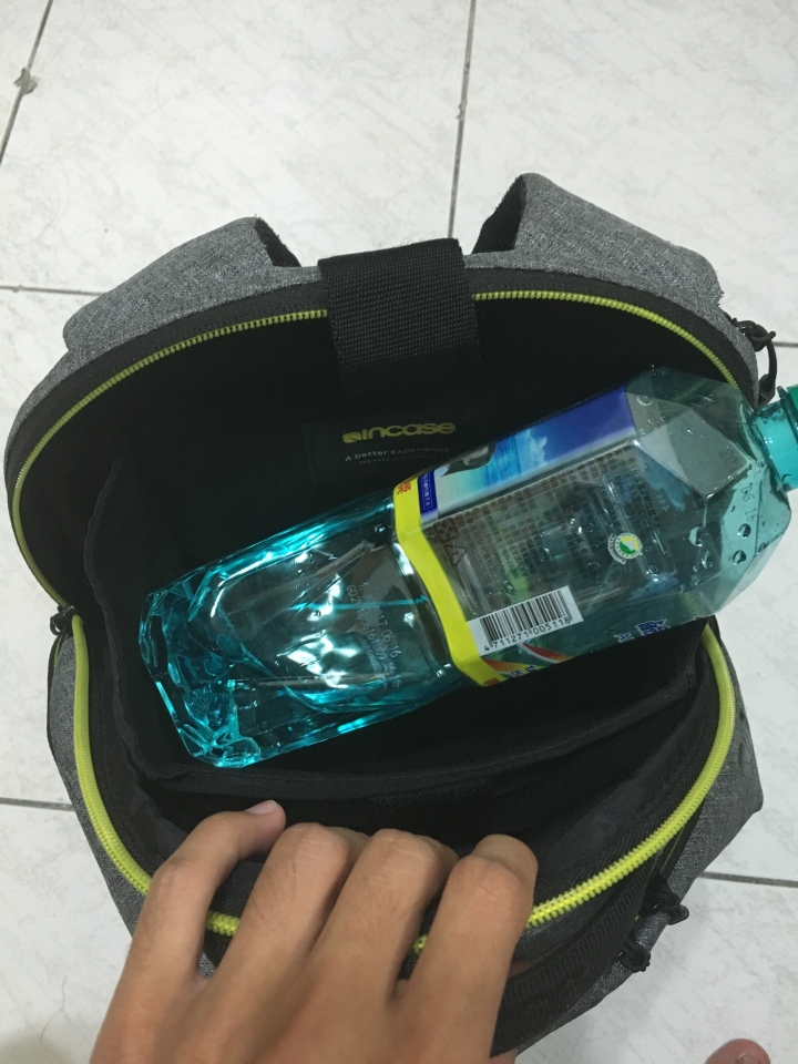 Incase reform action camera backpack 13" 開箱及兩機三鏡一閃一筆電