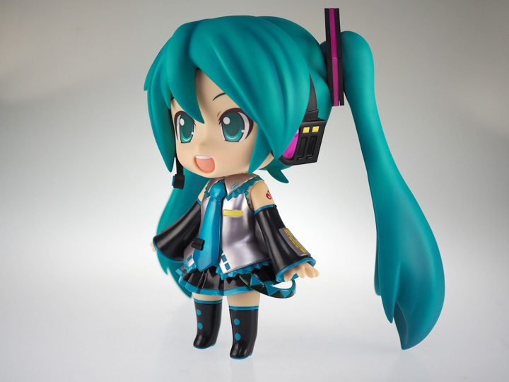 進擊の初音! 超大型黏土人初音ミク開箱
