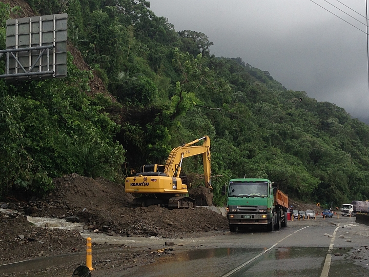 颱風在前,無懼! 8天環島,6天折返!