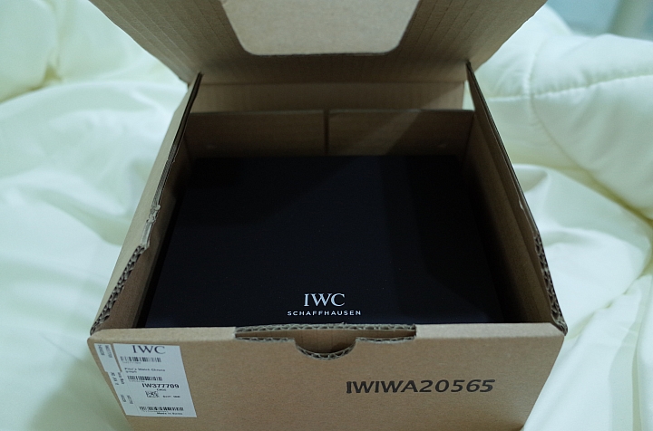 <開箱>IWC 377709 飛行員計時碼表