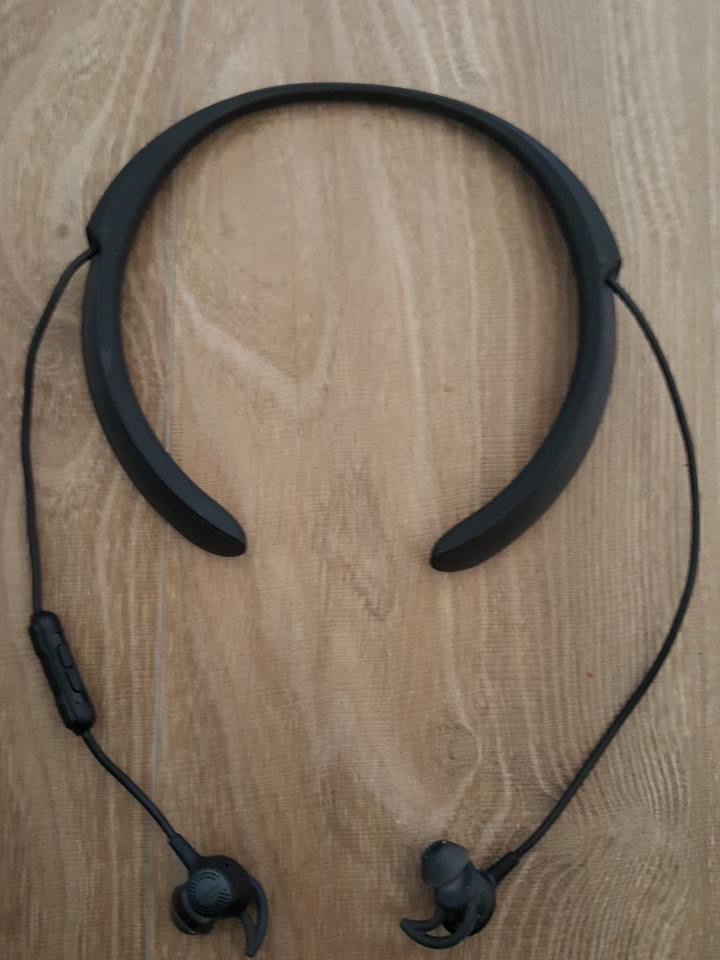 Bose QC30 小開箱