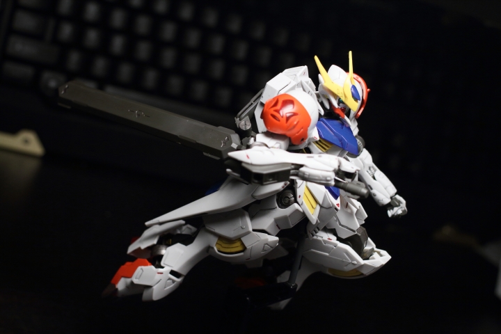 【HG 1/144 Barbatos Lupus】有點囉嗦的鋼彈巴巴妥斯 天狼型