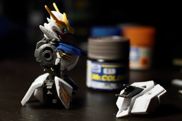 【HG 1/144 Barbatos Lupus】有點囉嗦的鋼彈巴巴妥斯 天狼型