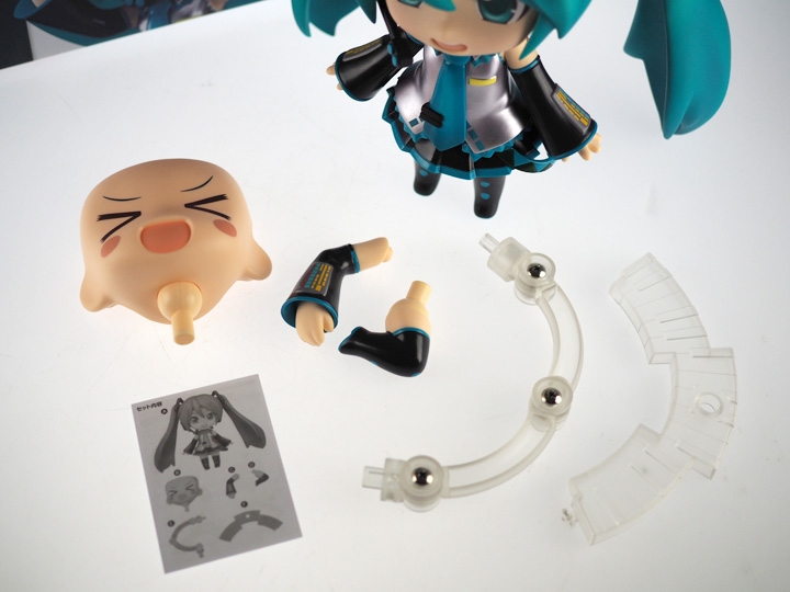 進擊の初音! 超大型黏土人初音ミク開箱