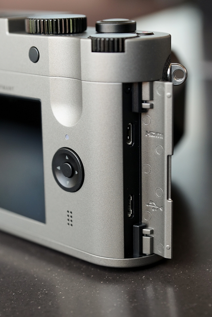 【滿滿的。大開箱】Leica Q x Titanium Grey(2016/12/13更新內容)