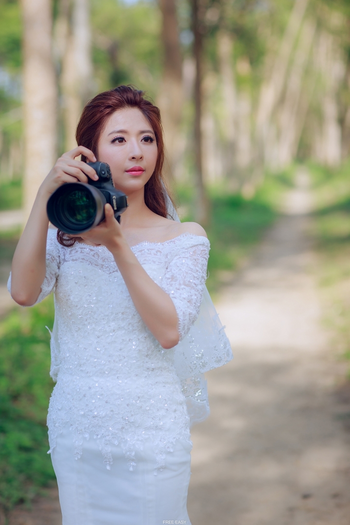 Sigma 85mm F1.4 DG HSM Art 超誇張的大眼睛