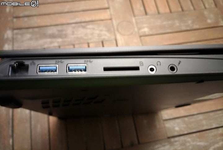 大畫面17吋GTX1060技嘉P57W v6資訊月入手開箱分享