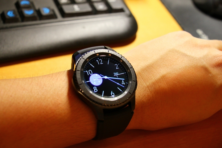 【12/1】Samsung Gear S3 Frontier 開箱文