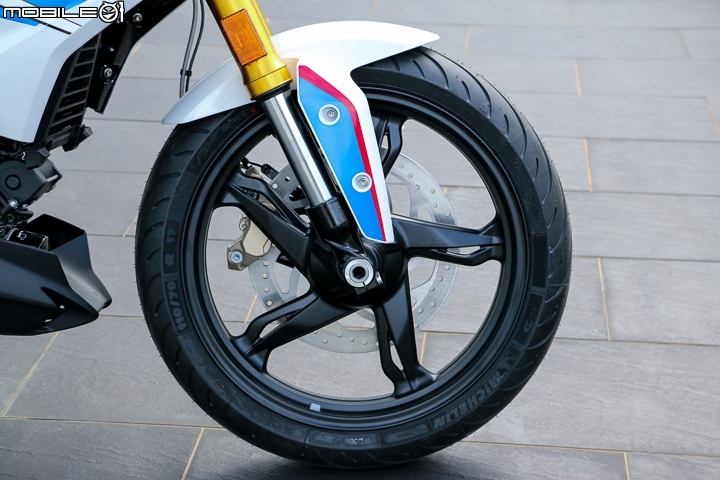 輕巧樂趣不受限 2016 BMW Motorrad G 310 R 正式抵台