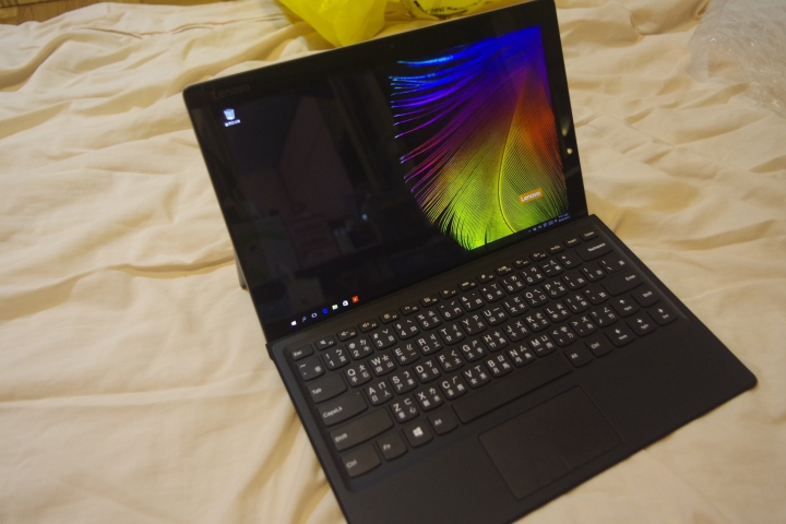 第一台2in1平板 Lenovo Miix 510開箱~