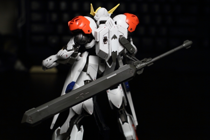 【HG 1/144 Barbatos Lupus】有點囉嗦的鋼彈巴巴妥斯 天狼型