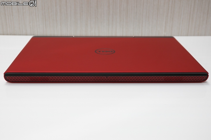 Dell Inspiron 15 Gaming 鮮紅的遊戲體驗