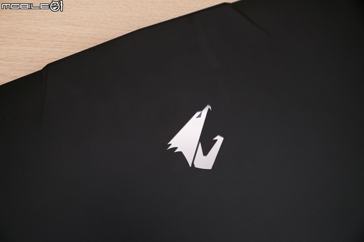 AORUS X7 v6 力與薄型的體現