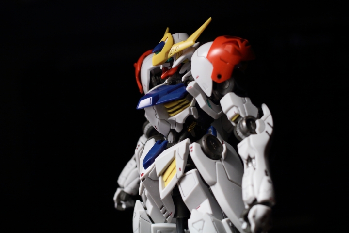 【HG 1/144 Barbatos Lupus】有點囉嗦的鋼彈巴巴妥斯 天狼型
