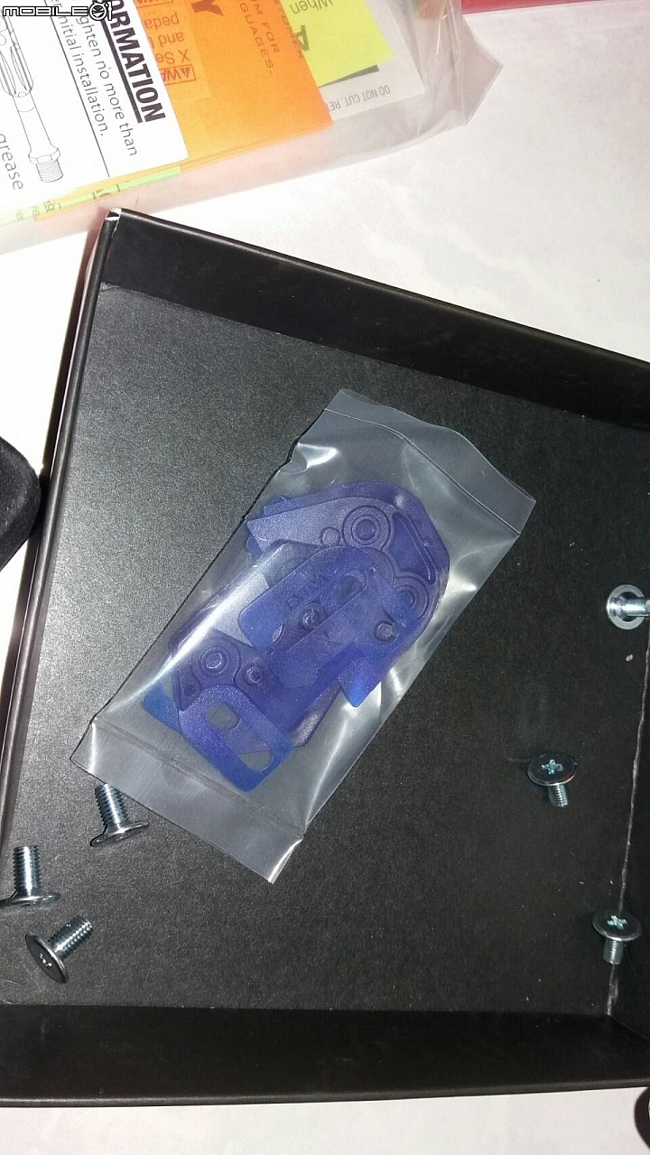 可樂果+棒棒糖+NW車鞋~~~真好吃