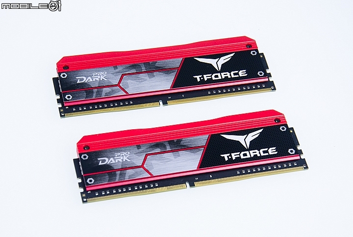 雙強合體 十銓Team T-Force Dark Pro電競組合包試用