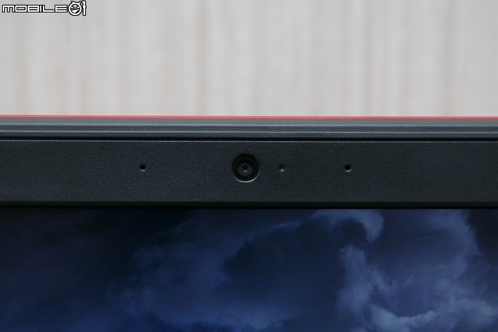 Dell Inspiron 15 Gaming 鮮紅的遊戲體驗