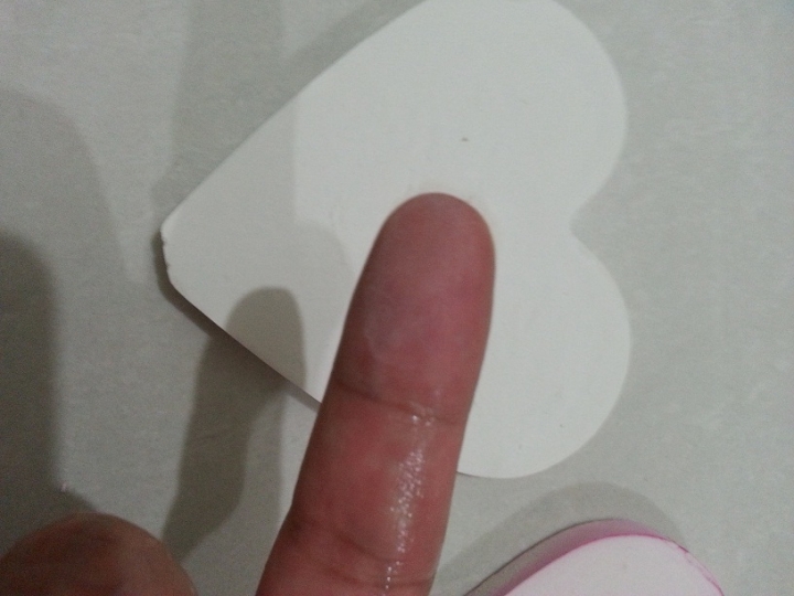 好久沒有珪藻土的作品了,來分享一下DIY心型珪藻土
