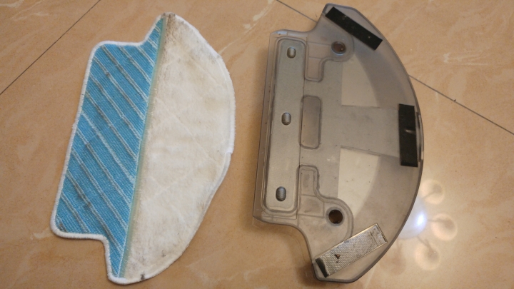 科沃斯朵朵擦拖吸塵掃地機器人家用自動充電智能分享品B3開箱簡測