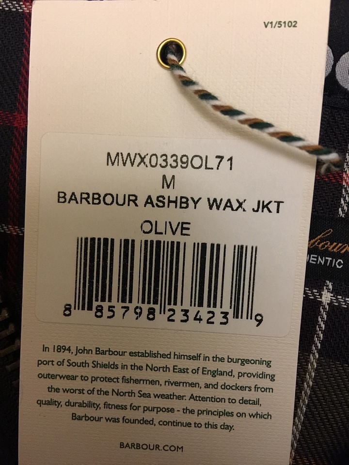 有英國皇室認證, 哪還需要狗鐵絲. Barbour Ashby Wax Jacket
